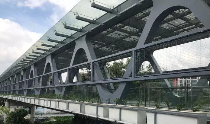 崇文论管桁架结构工程弯管加工防锈处理的方法